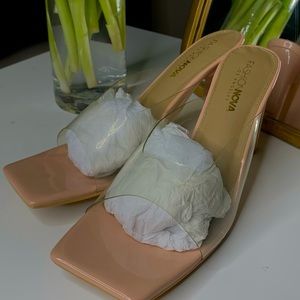 CLEAR STRAPPED NUDE MULES
